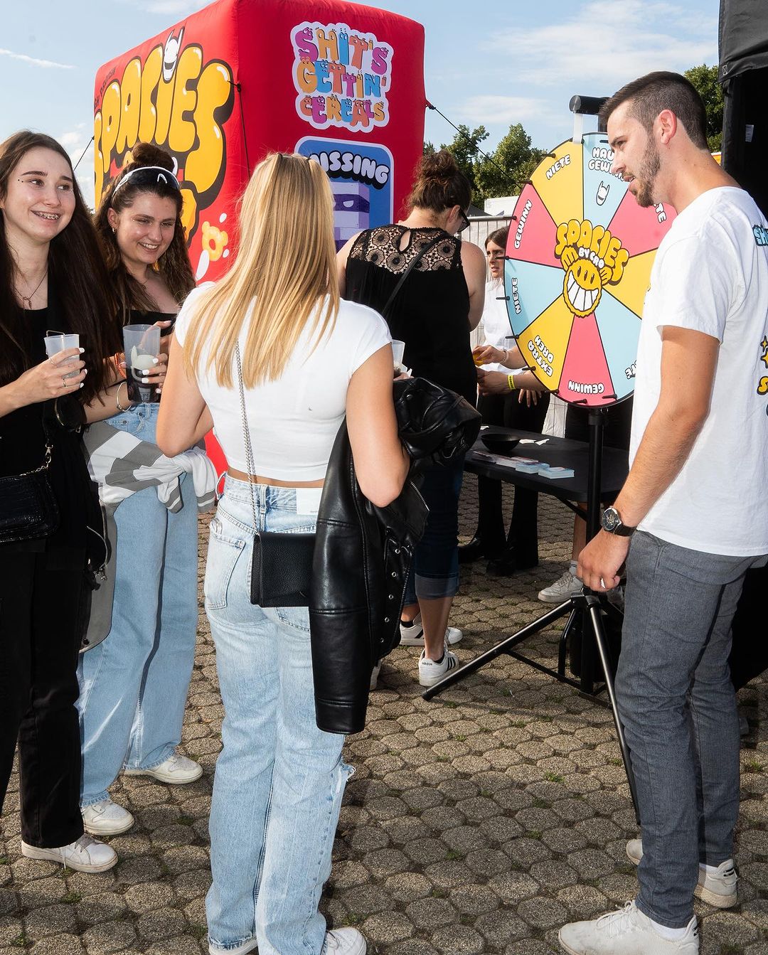 Chatarmin customer Spacies uses WhatsApp chatstart as QR code to let customers spin wheel of fortune